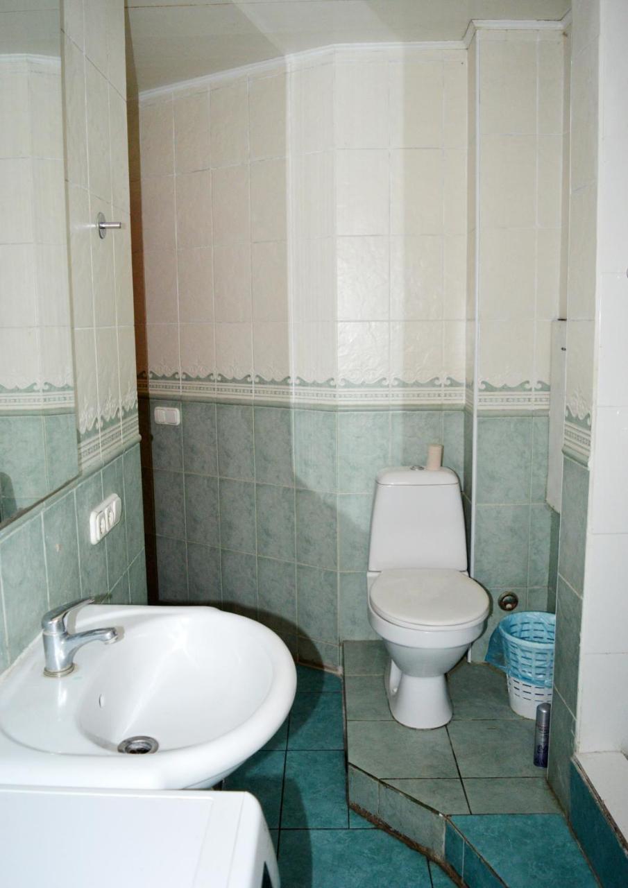 Hostel Golden Gates Kiev Ngoại thất bức ảnh